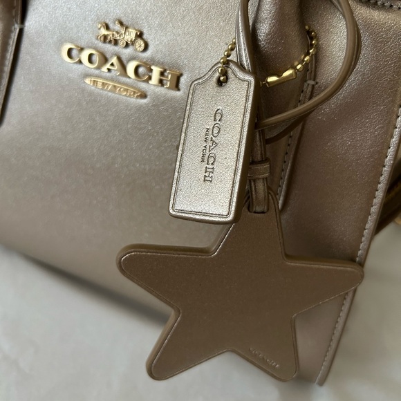 NWT Authentic Coach Andrea Carryall Pearlized Leather Light Champagne - Picture 11 of 13